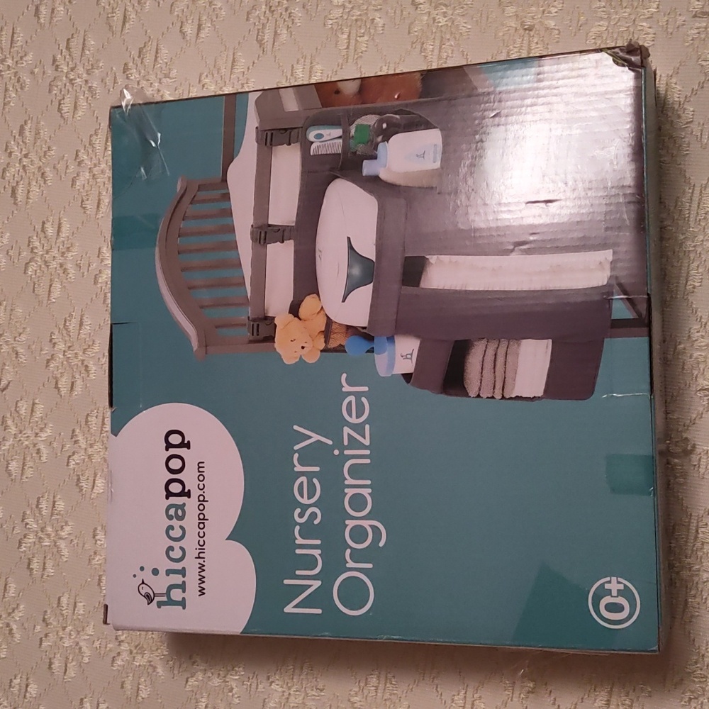 NWT Hiccapop nursery organizer